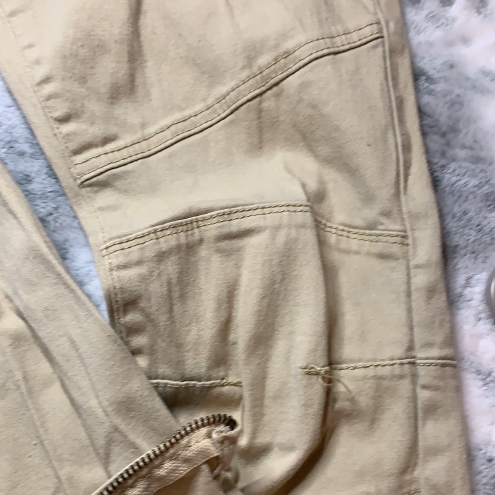 Jeans - Picture 4 of 6